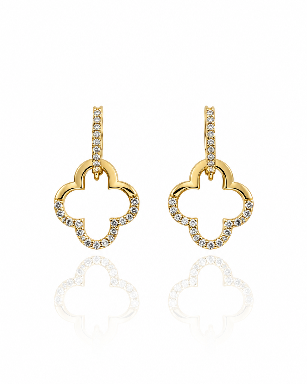 Boucles d'oreilles créoles dorées pendentif trèfle pavé zircons